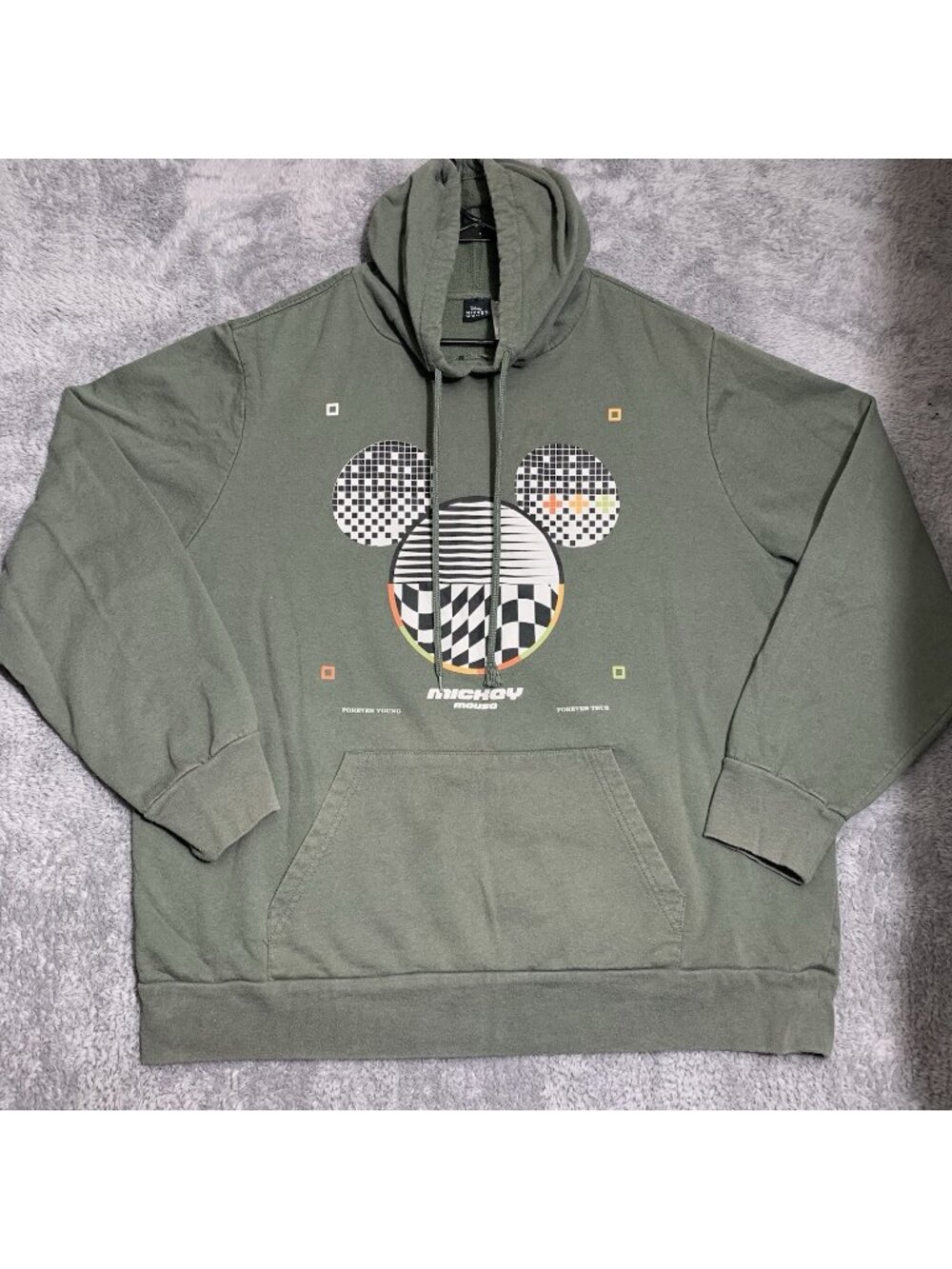 Disney Mickey Mouse Men's Green Hoodie Sweatshirt Size XXL/2XG (50-52)